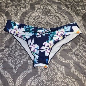 Floral bikini bottoms